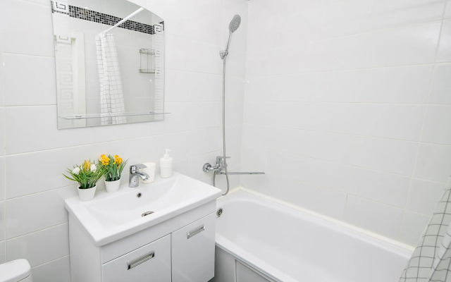 Вознесенский на Чапаева 57