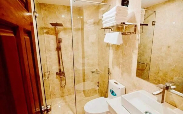 Mira Hotel