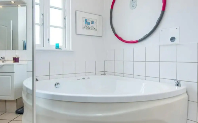 6 Person Holiday Home in Aabenraa