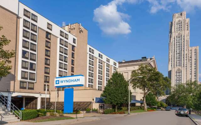 Wyndham Pittsburgh University Center