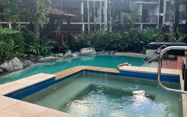 Hibiscus Resort & Spa