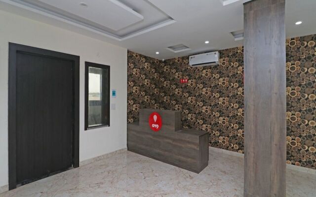 OYO 12472 Hotel Olive