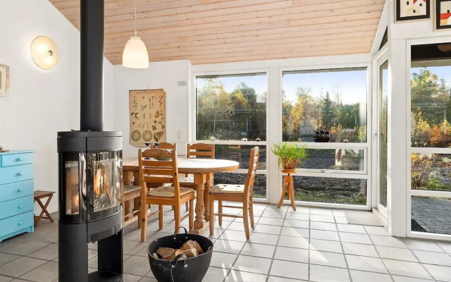 8 Person Holiday Home in Hadsund