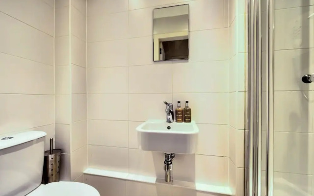 JOIVY 1-Bed Flat In Edinburgh Old Town