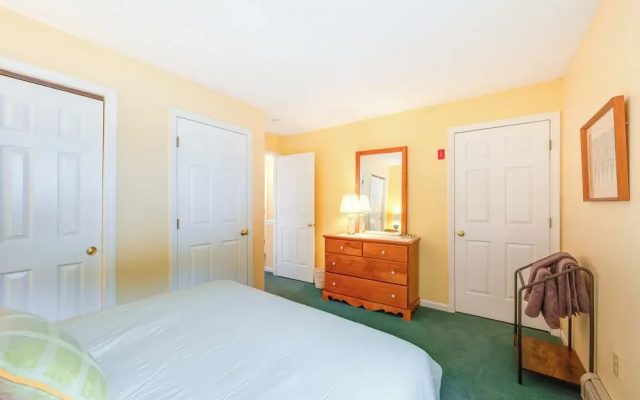 Burke Mountain Vacation Rental: Ski-in/ski-out!