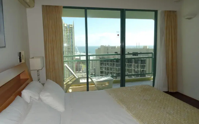 2 and 3 Bedroom Apartments within Crown Towers