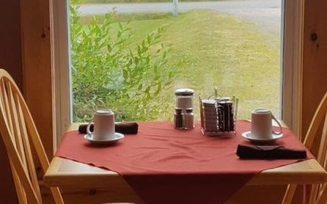 Auberge Vue d'la Dune - Dune View Inn