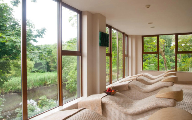 Falls Hotel & Spa