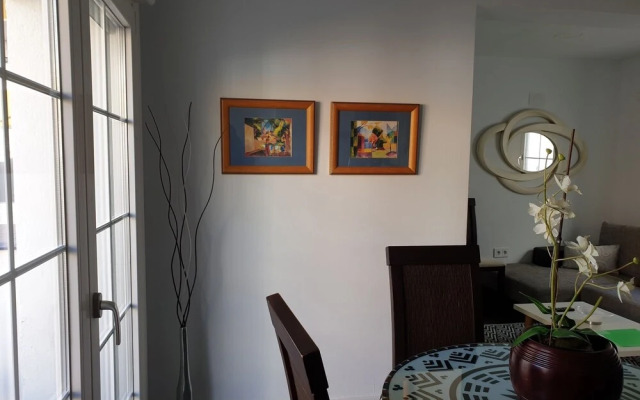 Moderno y Luminoso Apartamento