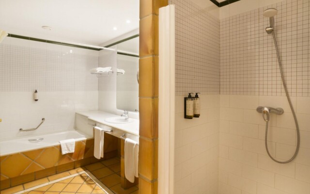 Ibersol Almuñecar Beach & Spa Hotel