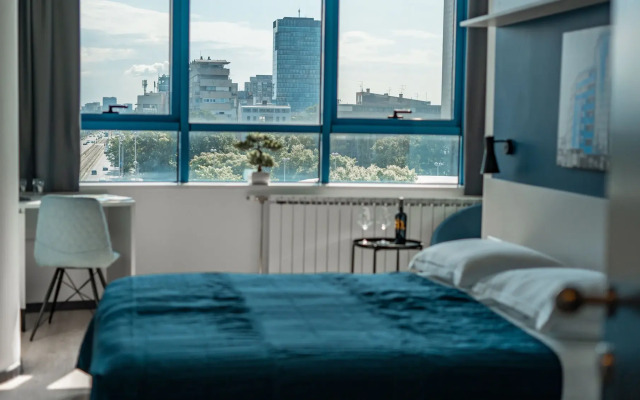 Hotel Blue