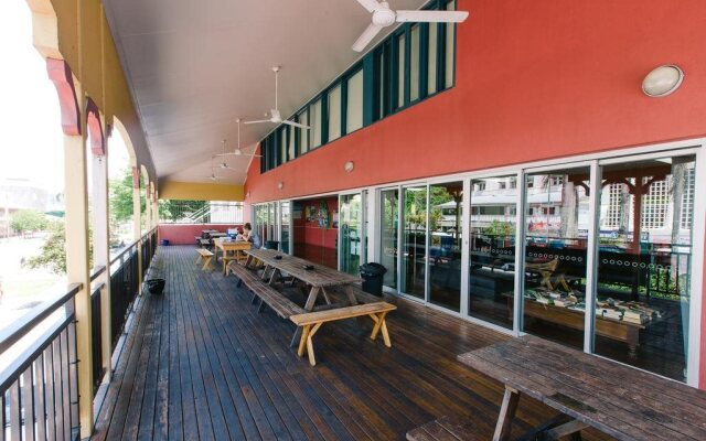 Global Backpackers Cairns Central