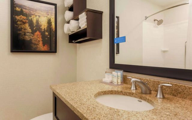 Hampton Inn & Suites Denver Tech Center