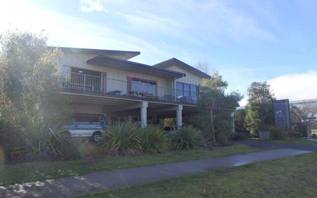 Tiki Lodge Backpackers