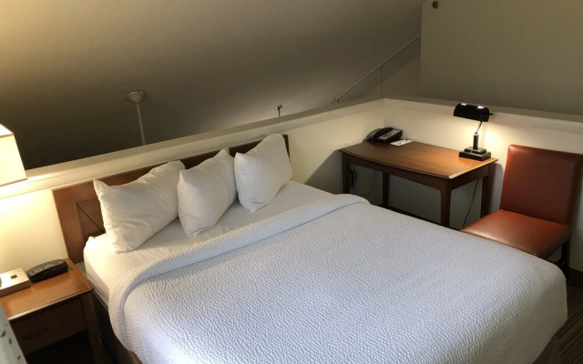 Residence Inn Albany Airport