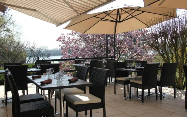 Logis Hôtel Restaurant La Vieille Ferme