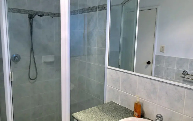 Riverton Lodge - Walk to Shopping Centre