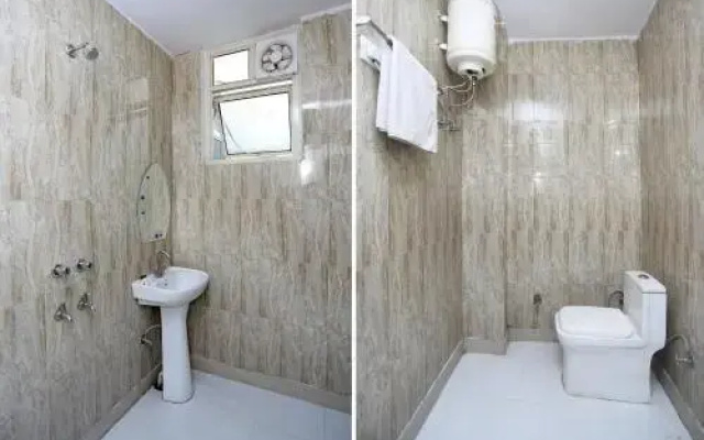 R D Plaza By OYO Rooms