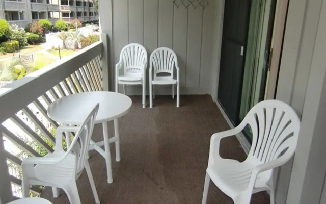 Shipwatch Pointe L-204 - 2 Br Condo