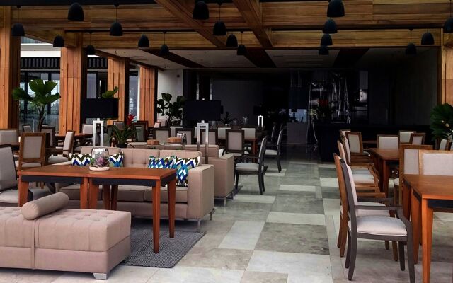 Escala Tagaytay