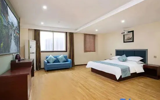 Jiajiang Hotel (Zhengzhou West Fourth Ring Yuantong Textile City)