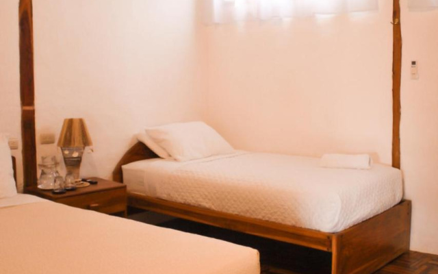 Ayampe Guest House