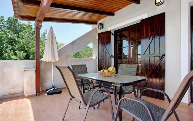 Yiannis Apartment 5 Adults