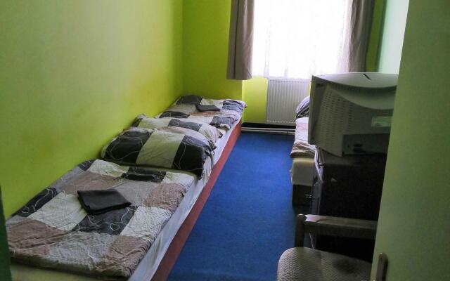 Hostel Damiell