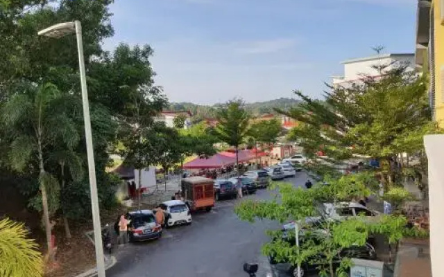 Paradian Hotel