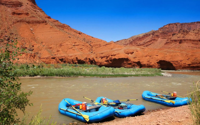Holiday Inn Express & Suites Moab by IHG