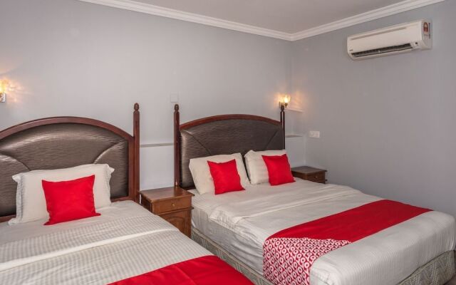 OYO 890 Hotel RK Cahaya