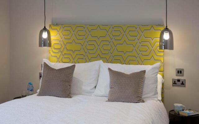 Blackbird Luxury Apartments Room 2