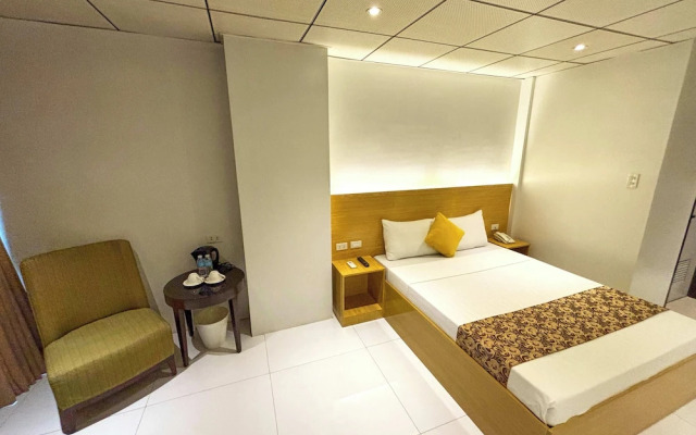 LuxeLite Suites Pasay