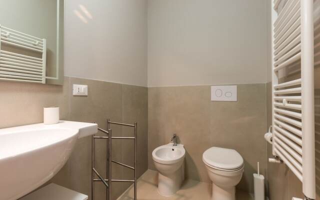 Elegante e Moderno Appartamento al Politeama