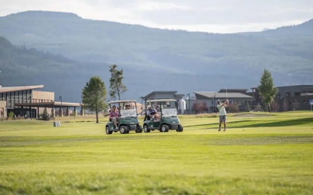 Shoshone Condos at Big Sky Resort