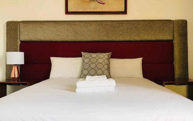 Larq'a Park Rooms