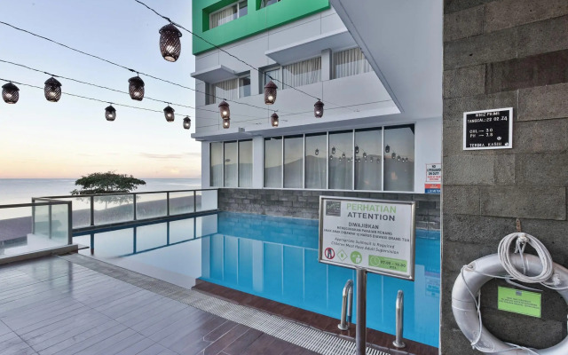 Whiz Prime Hotel Megamas Manado
