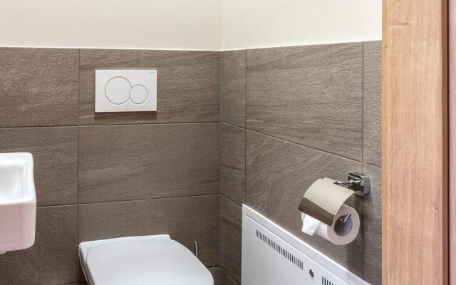 Luxury apartment with sauna, Zamang lift at 600 m.