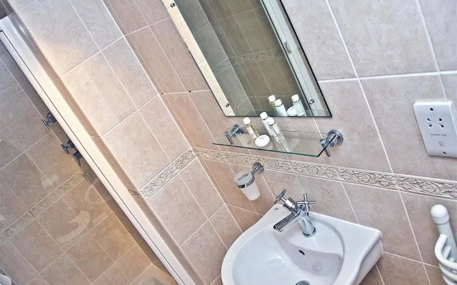 Base Serviced Apartments - Duke Street
