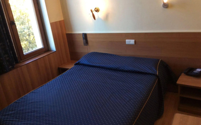 Hotel Aristote