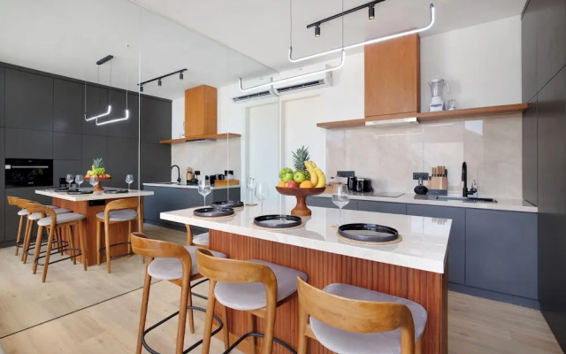 The Oasis II Townhouses by BREIG