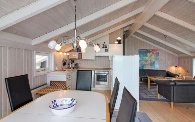 "Sixten" - 450m from the sea in NW Jutland