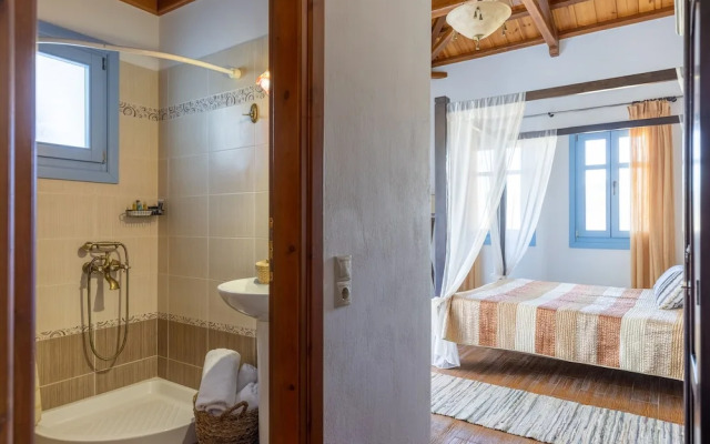 Villa Avaton With Magnificent sea View and Skopelos Town
