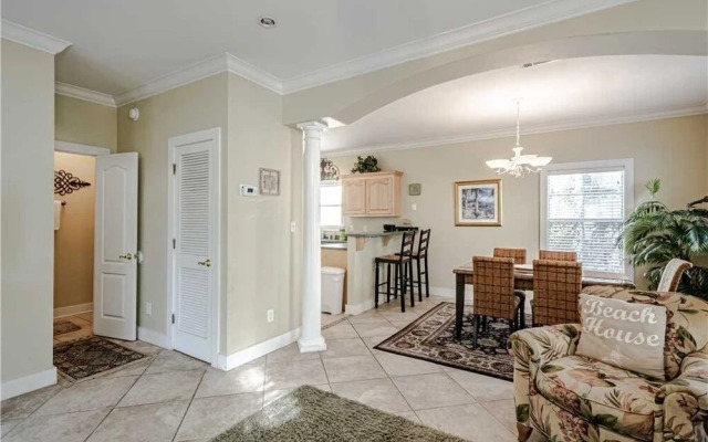 Seaclusion 18A - 2 Br Condo