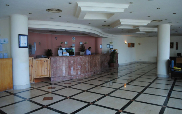 Sharm Cliff Resort