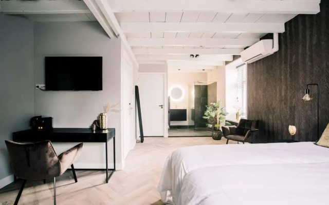 Stadsvilla Suite Willem 1 28m2 apartment met Airco no hotel