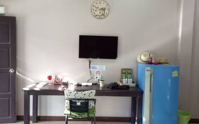 Sawasdee River Kwai Lodge