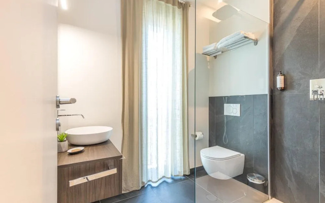 Icon H 306 Suite Micro-living