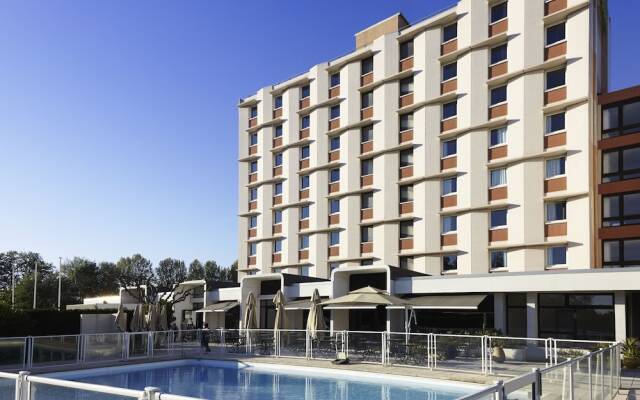 ibis Styles Arles Palais des Congrès