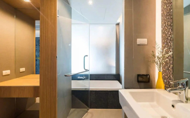 Sea Me Spring Tree Hotel - Adults only